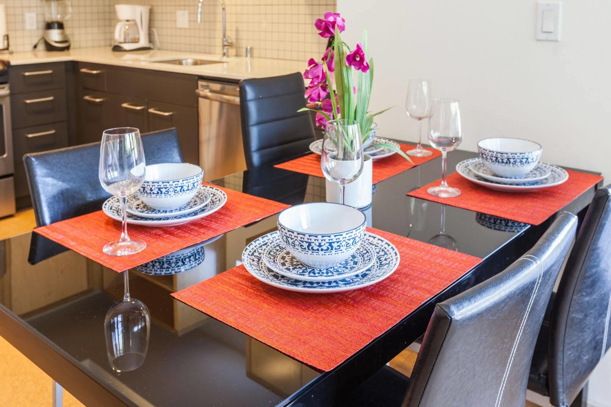 Heaven On Washington Fully Furnished Apartments Exterior photo